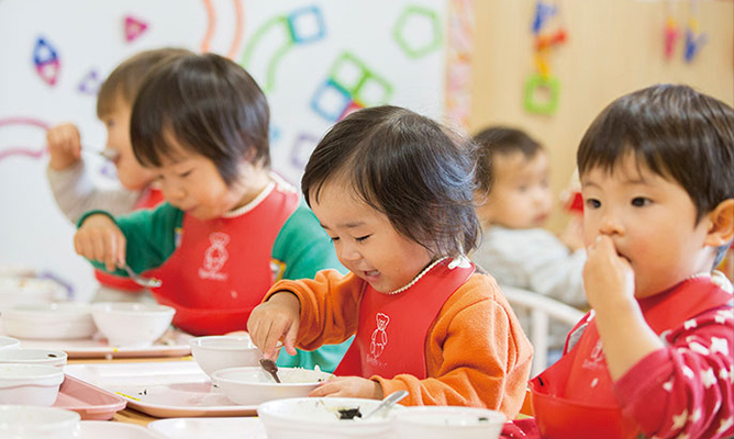 バランスが良く安全な給食